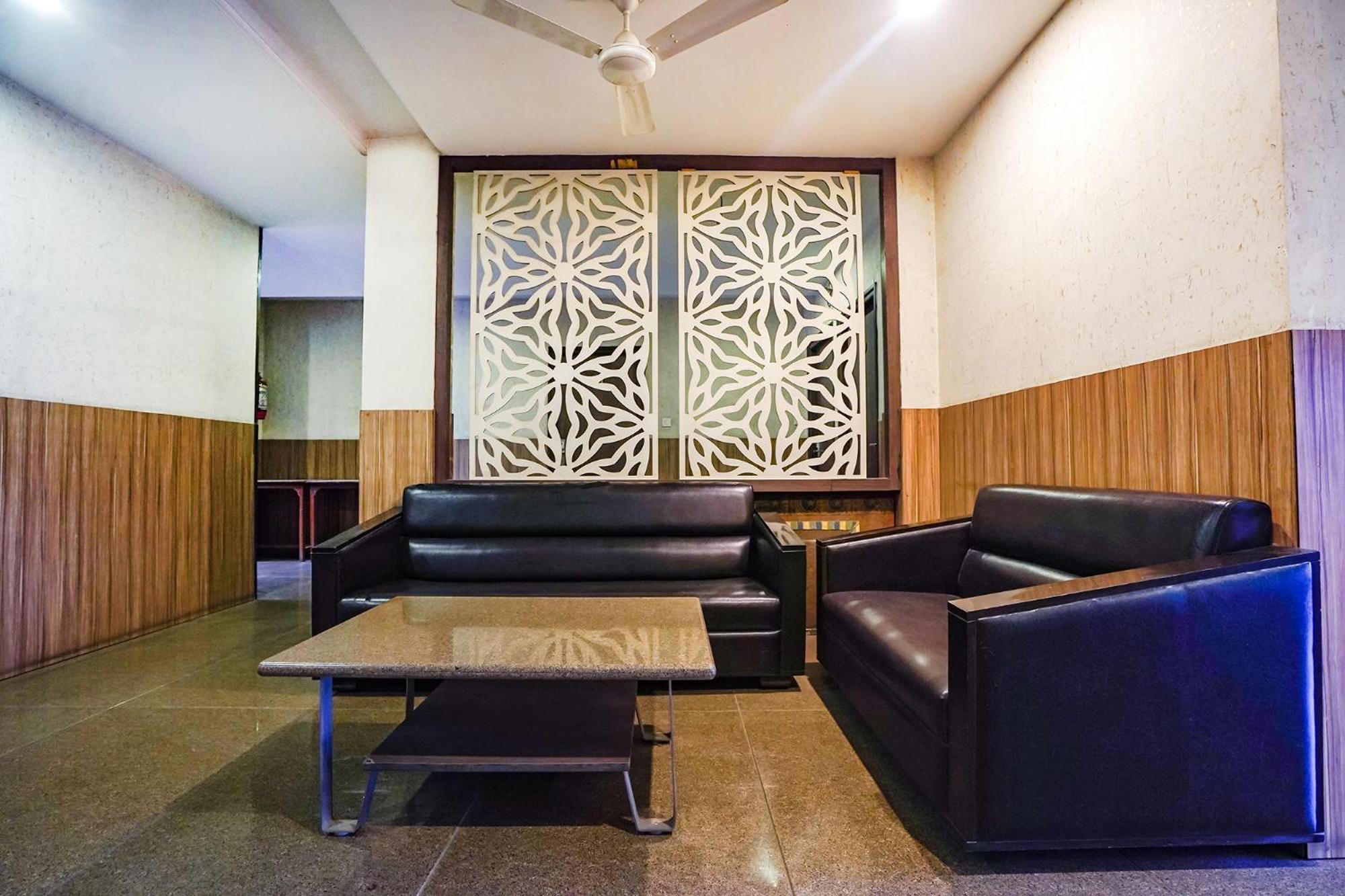 Fabhotel Jagannath - Nr Platinum Hospital, Sitabuldi Nagpur Zewnętrze zdjęcie