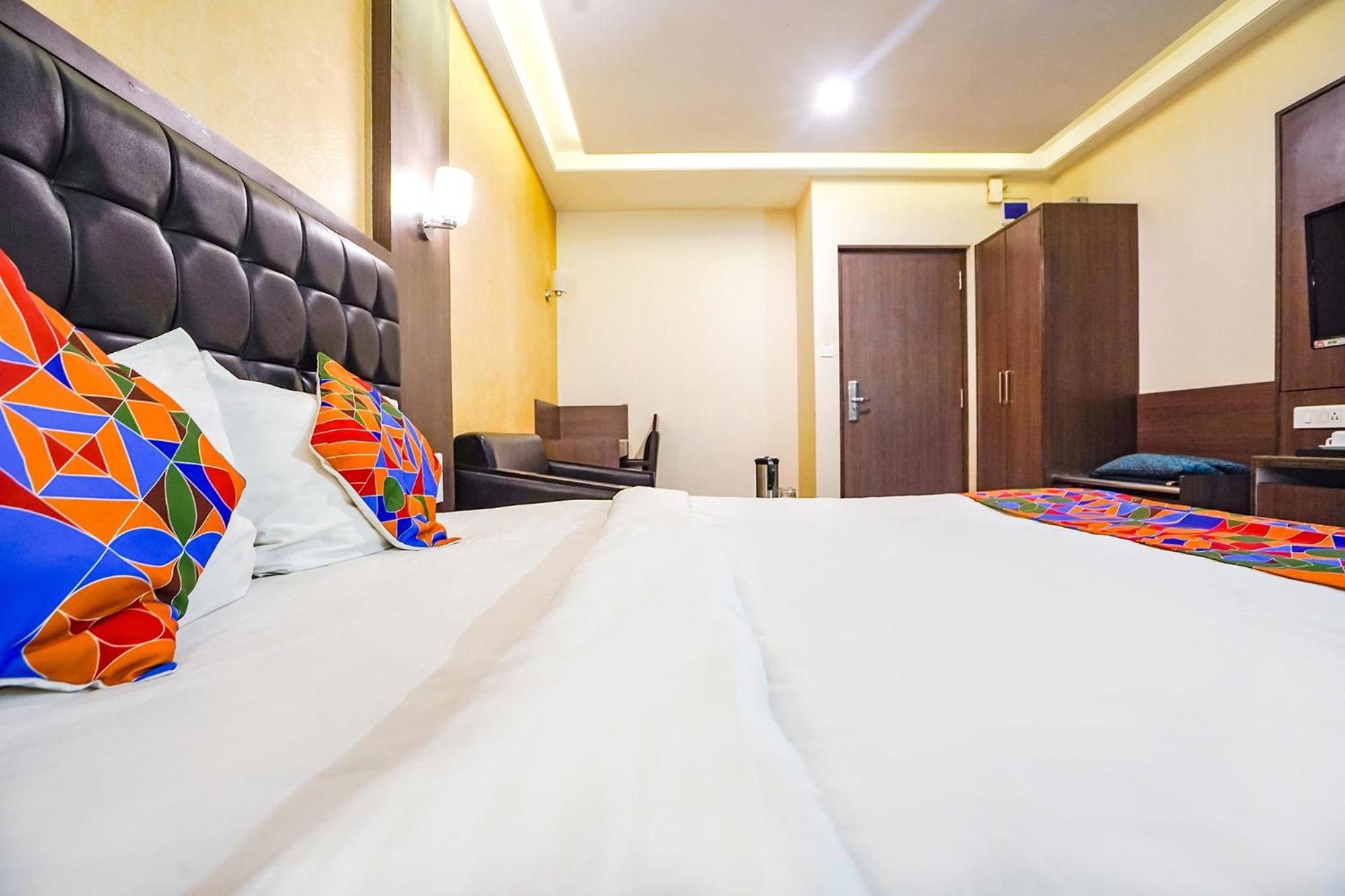 Fabhotel Jagannath - Nr Platinum Hospital, Sitabuldi Nagpur Zewnętrze zdjęcie