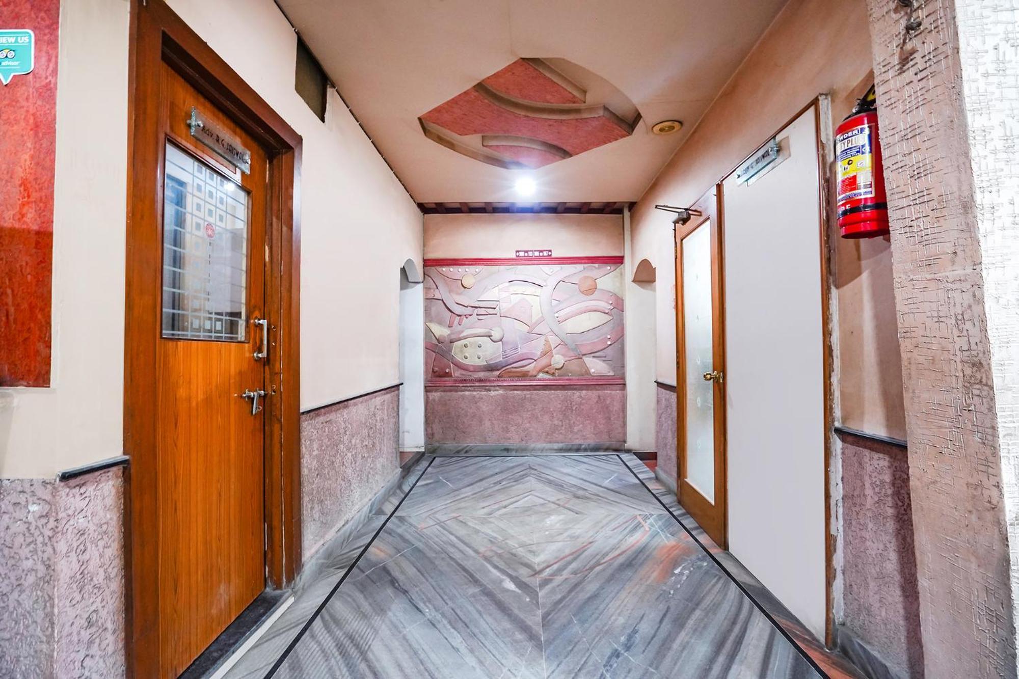 Fabhotel Jagannath - Nr Platinum Hospital, Sitabuldi Nagpur Zewnętrze zdjęcie